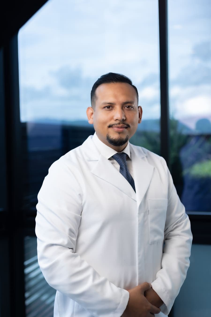 Dr. José Chang